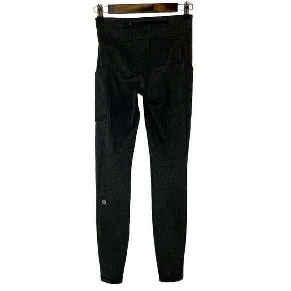 Lululemon Heathered Grey and Black High Rise Side Pockets Zipper Pocket - Picture 6 of 6